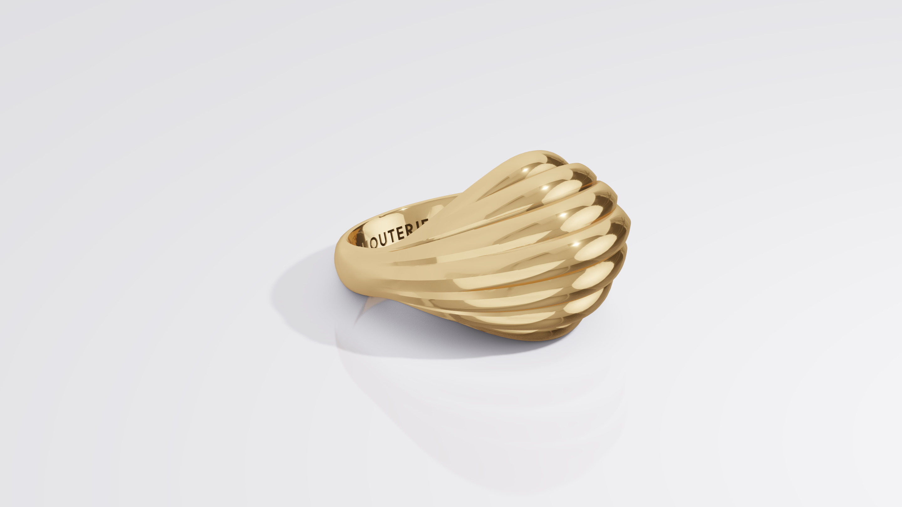 Shell Ring Yellow Gold
